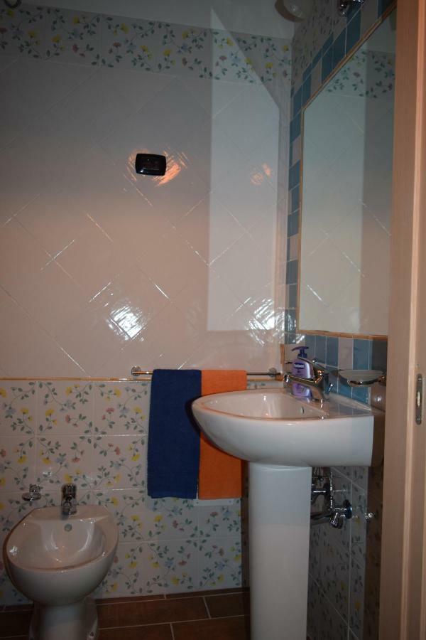 Bed and Breakfast Bed &Breakfast Pinetamare Кастель Вольтурно Экстерьер фото
