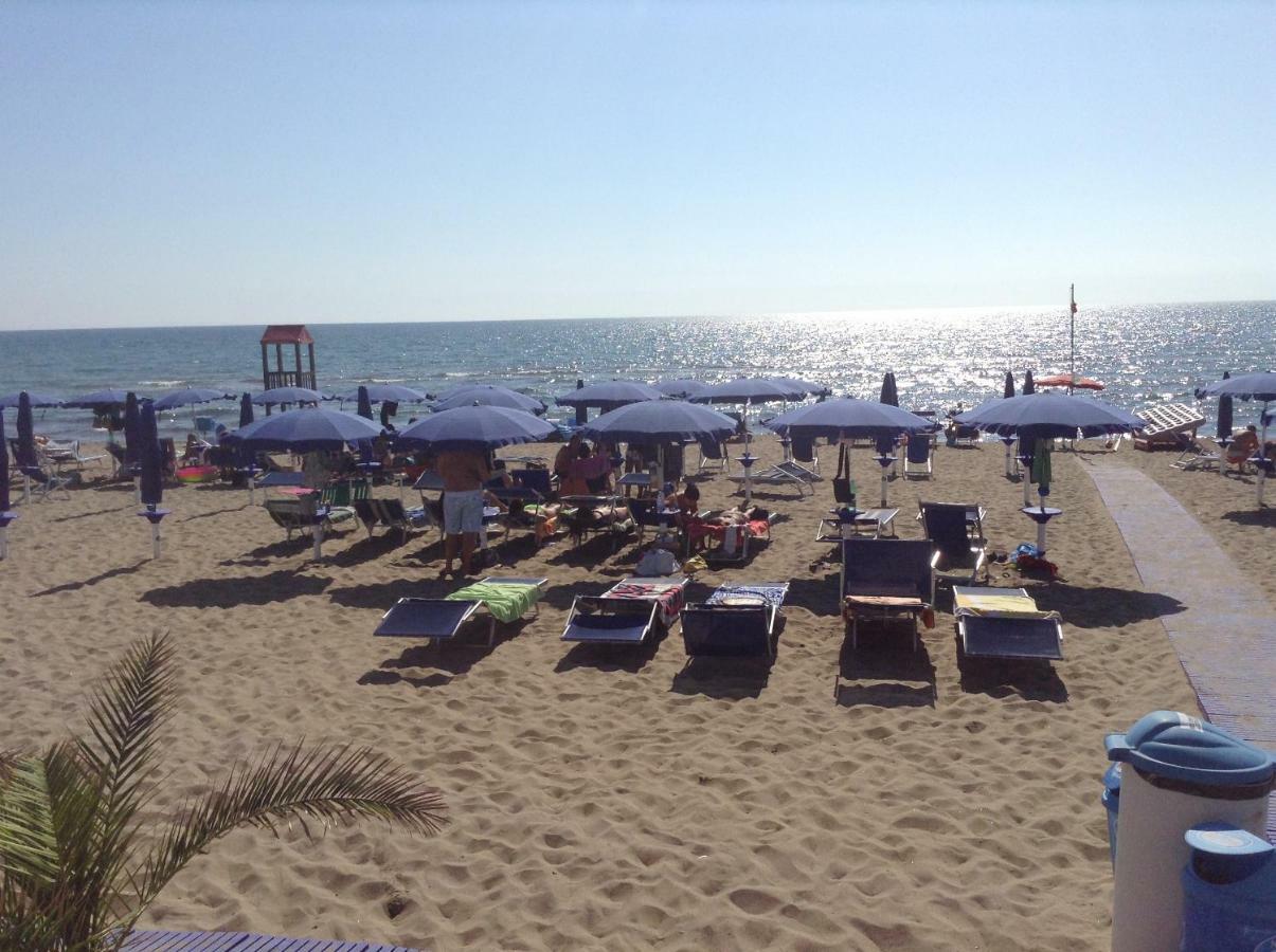 Bed and Breakfast Bed &Breakfast Pinetamare Кастель Вольтурно Экстерьер фото